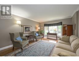 43 GLENRIDGE CRESCENT - 12