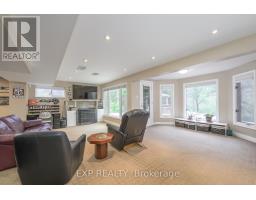 43 GLENRIDGE CRESCENT - 25