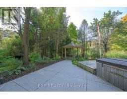 43 GLENRIDGE CRESCENT - 32