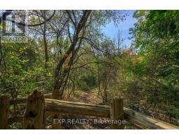 43 GLENRIDGE CRESCENT - 43