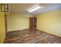 1496 ELGIN CTY RD 55 ROAD - 33