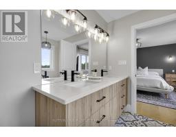 173 COLLINS WAY - 31