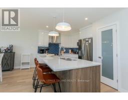 17 EVYLEAN COURT - 7