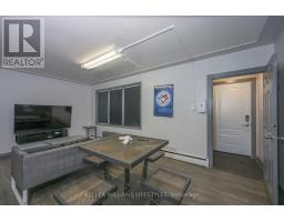 1235 DUNDAS STREET - 23