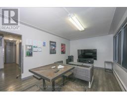 1235 DUNDAS STREET - 24