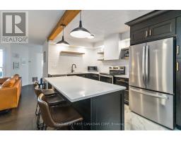 903 - 695 RICHMOND STREET - 10