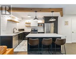 903 - 695 RICHMOND STREET - 12