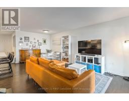 903 - 695 RICHMOND STREET - 23