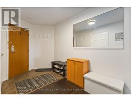 903 - 695 RICHMOND STREET - 8