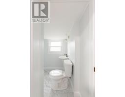 1877 ROYAL CRESCENT - 19