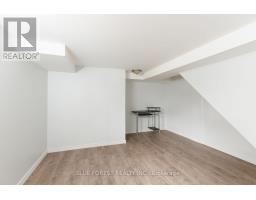 1877 ROYAL CRESCENT - 27