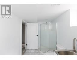 1877 ROYAL CRESCENT - 29