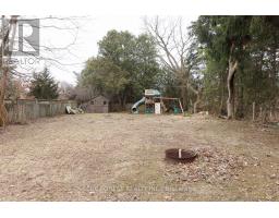 1877 ROYAL CRESCENT - 32