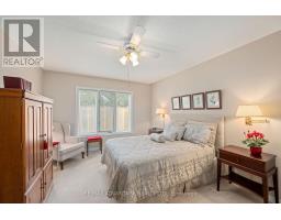 39 - 1478 ADELAIDE STREET N - 13