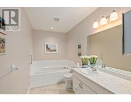 39 - 1478 ADELAIDE STREET N - 17