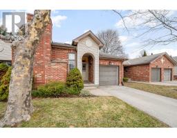 39 - 1478 ADELAIDE STREET N - 3