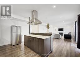 1521 MEDWAY PARK DRIVE - 35