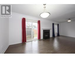 2 - 189 HOMESTEAD CRESCENT - 8