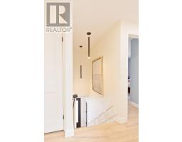 196 WYCHWOOD PARK - 20