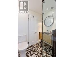 196 WYCHWOOD PARK - 27