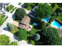 196 WYCHWOOD PARK - 42