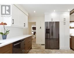 196 WYCHWOOD PARK - 8