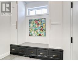 73 CRESTVIEW DRIVE - 20