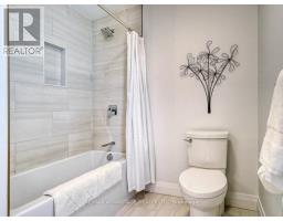 73 CRESTVIEW DRIVE - 33