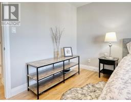 73 CRESTVIEW DRIVE - 35