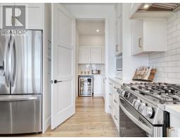 73 CRESTVIEW DRIVE - 9