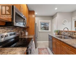 325 EMERY STREET E - 17