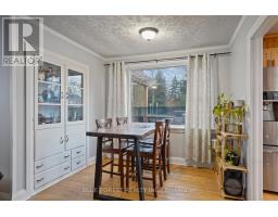 163 SHACKLETON STREET - 12