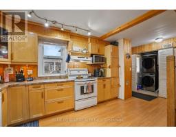 163 SHACKLETON STREET - 22