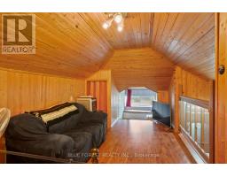 163 SHACKLETON STREET - 27