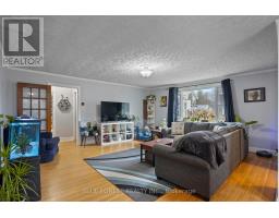 163 SHACKLETON STREET - 8