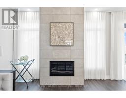 1 - 1061 EAGLETRACE DRIVE - 27