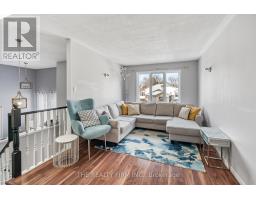 79 SUNRISE CRESCENT - 12
