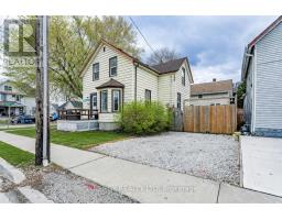 275 CROMWELL STREET - 3