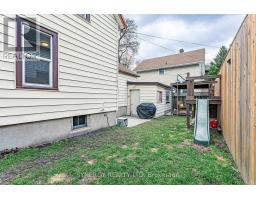 275 CROMWELL STREET - 34