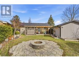 1975 ROYAL CRESCENT - 28