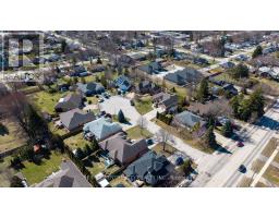 6 HUNTINGTON TERRACE - 50