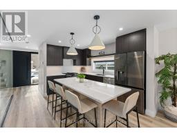 35 WALKER STREET - 10