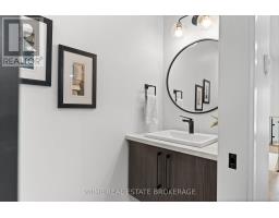 35 WALKER STREET - 40