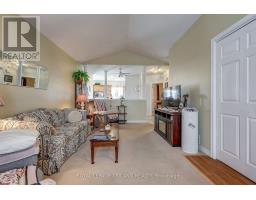 549 WELLINGTON STREET - 15