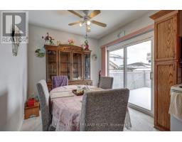 549 WELLINGTON STREET - 31