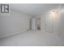 51 - 50 FIDDLERS GREEN ROAD - 18