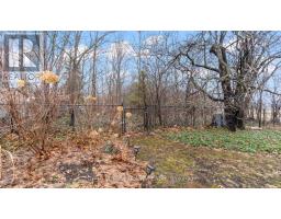 808 FARNHAM ROAD - 36