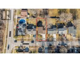 808 FARNHAM ROAD - 39