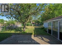 289 FAIRHAVEN CIRCLE - 30