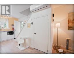 139 - 1090 KIPPS LANE - 10